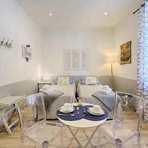 2* לינה וארוחת בוקר Vip