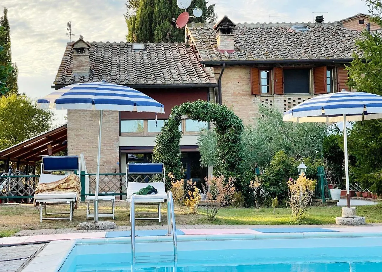 Appartamento Con Piscina E Giardino A Siena 0*,